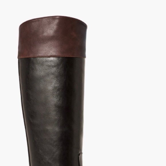 New! Lily Flat Boot - Picture 5 of 6